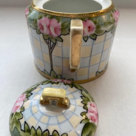 Vintage hand painted Nippon Lidded pot. Japan. Excellent condition. - Picture 8 of 11